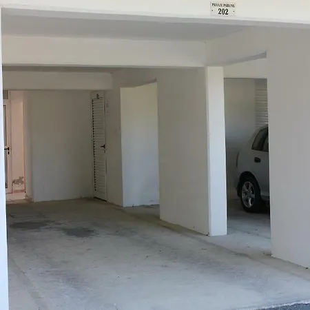 Med I-deal Escape Paphos